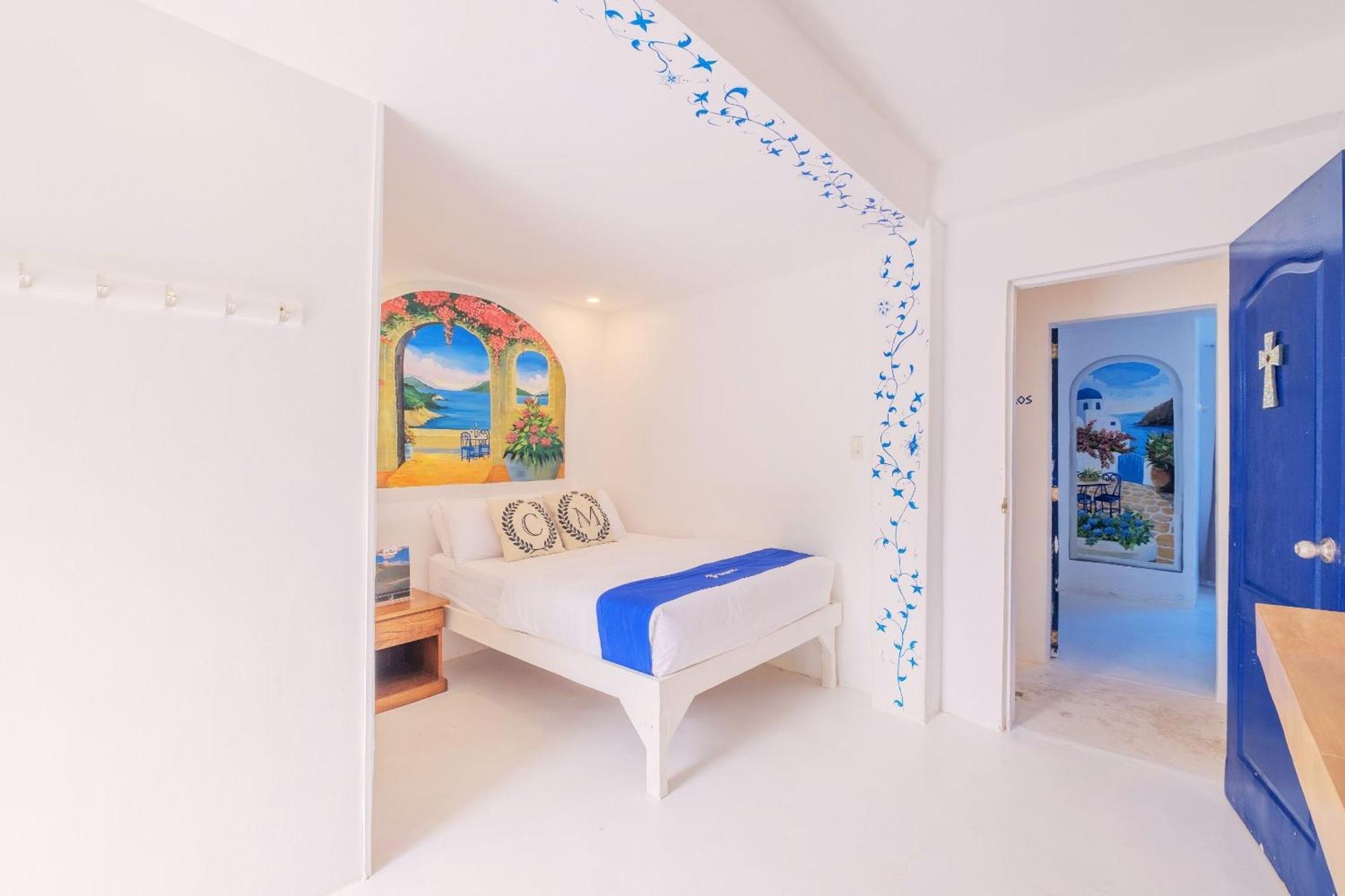 Club Monet Beachfront Resort By Cocotel Cabangan Номер фото